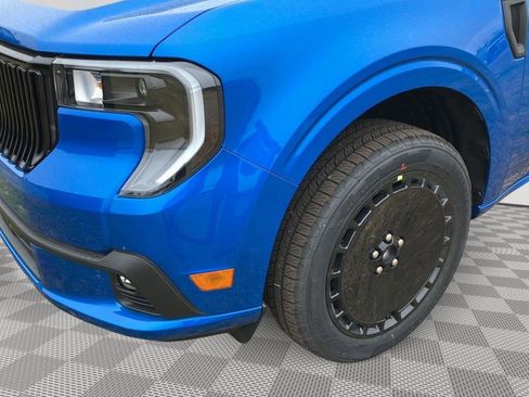 New 2026 Ford Maverick Lobo image 9