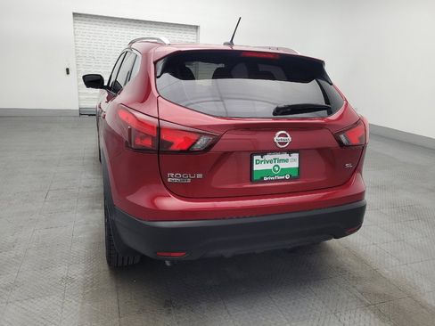 Used 2017 Nissan Rogue Sport SL FWD image 6