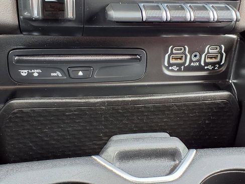 Used 2019 RAM 1500 Big Horn image 9