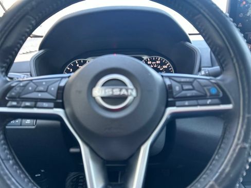 Certified 2023 Nissan Altima 2.5 SL FWD image 18