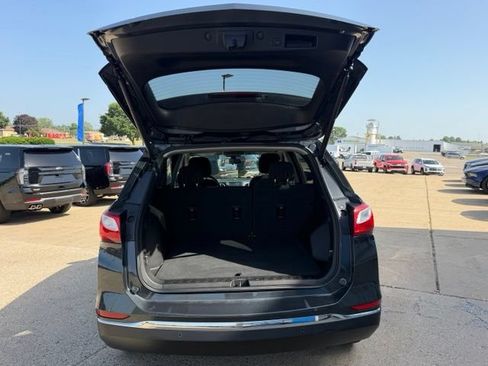 Used 2018 Chevrolet Equinox LT AWD/4WD image 35