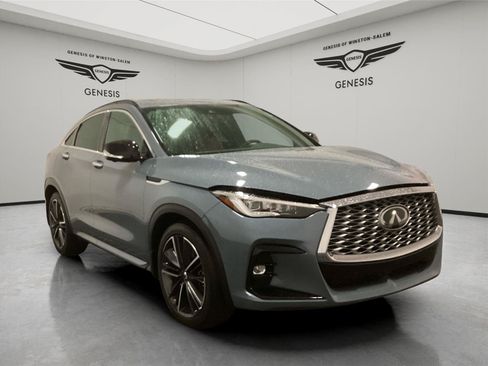 Used 2023 INFINITI QX55 Sensory w/ Lighting Package AWD/4WD image 7