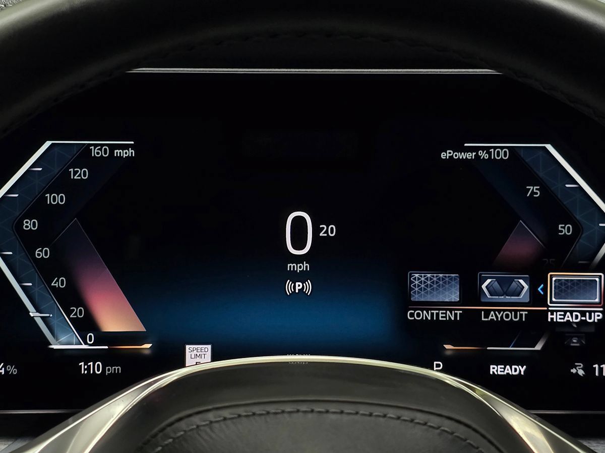 Used 2024 BMW i7 xDrive60 AWD/4WD image 41