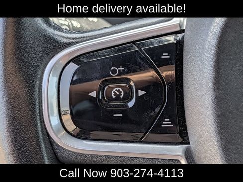 Used 2018 Volvo XC90 T6 Momentum w/ Momentum Plus Package AWD/4WD image 22