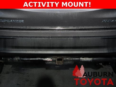 Used 2014 Toyota Highlander XLE image 7