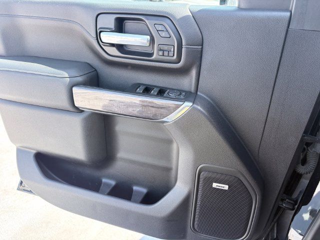 Used 2020 Chevrolet Silverado 2500 LTZ w/ LTZ Premium Package AWD/4WD image 13