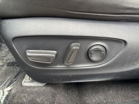 Used 2024 Toyota RAV4 XLE image 23