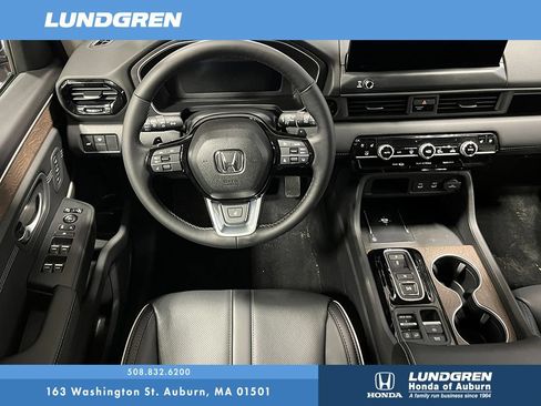New 2026 Honda Pilot Elite image 7