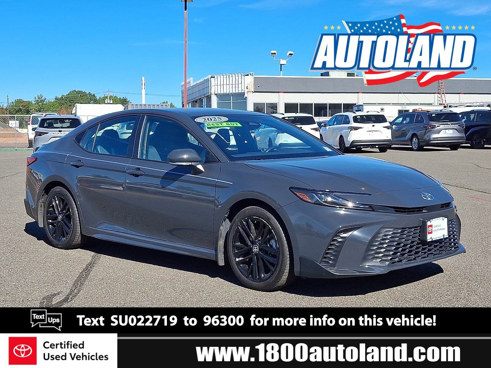 Certified 2025 Toyota Camry SE AWD/4WD image 1