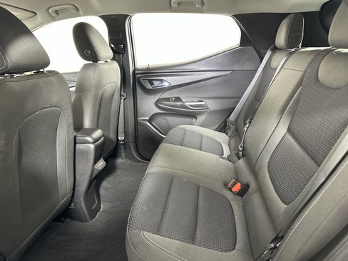 Used 2022 Chevrolet Bolt EUV LT w/ Comfort Package image 62