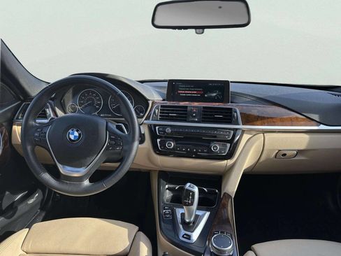 Used 2018 BMW 330e 330e iPerformance 4dr Sedan image 17