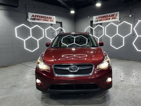 Used 2014 Subaru Crosstrek 2.0i Limited AWD/4WD image 2