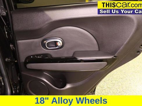 Used 2018 Kia Soul ! w/ Tech Package FWD image 32
