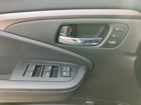 Used 2025 Honda Ridgeline RTL image 15