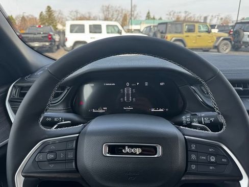 New 2026 Jeep Grand Cherokee Limited image 24