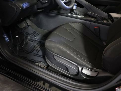 Used 2023 Hyundai Elantra SEL FWD image 24