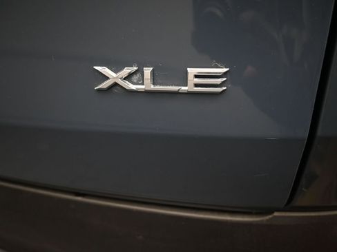 Used 2025 Toyota Grand Highlander AWD image 46