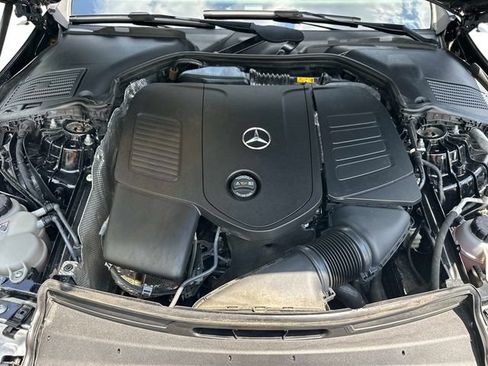 Certified 2022 Mercedes-Benz C 300 4MATIC Sedan image 10