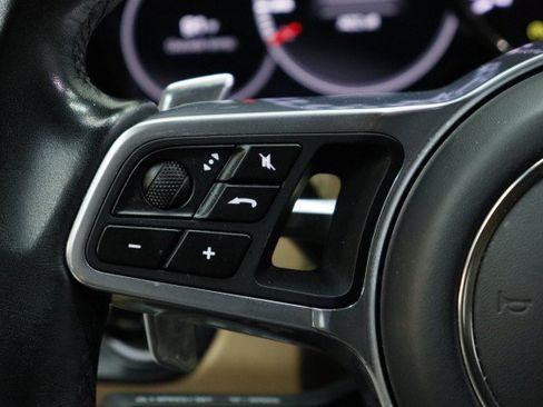 Used 2019 Porsche Cayenne S AWD/4WD image 11