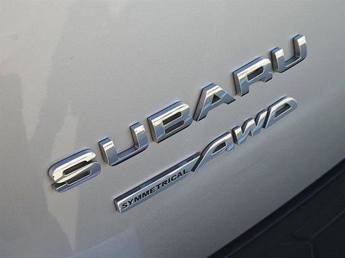 Certified 2023 Subaru Crosstrek 2.5i Limited w/ Moonroof Package image 9