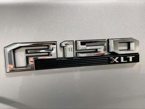 Used 2018 Ford F150 XLT w/ Equipment Group 302A Luxury AWD/4WD image 8