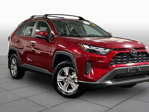 Used 2023 Toyota RAV4 XLE w/ Convenience Package AWD/4WD image 3