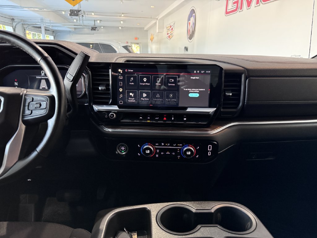 Used 2023 GMC Sierra 1500 Elevation AWD/4WD image 18