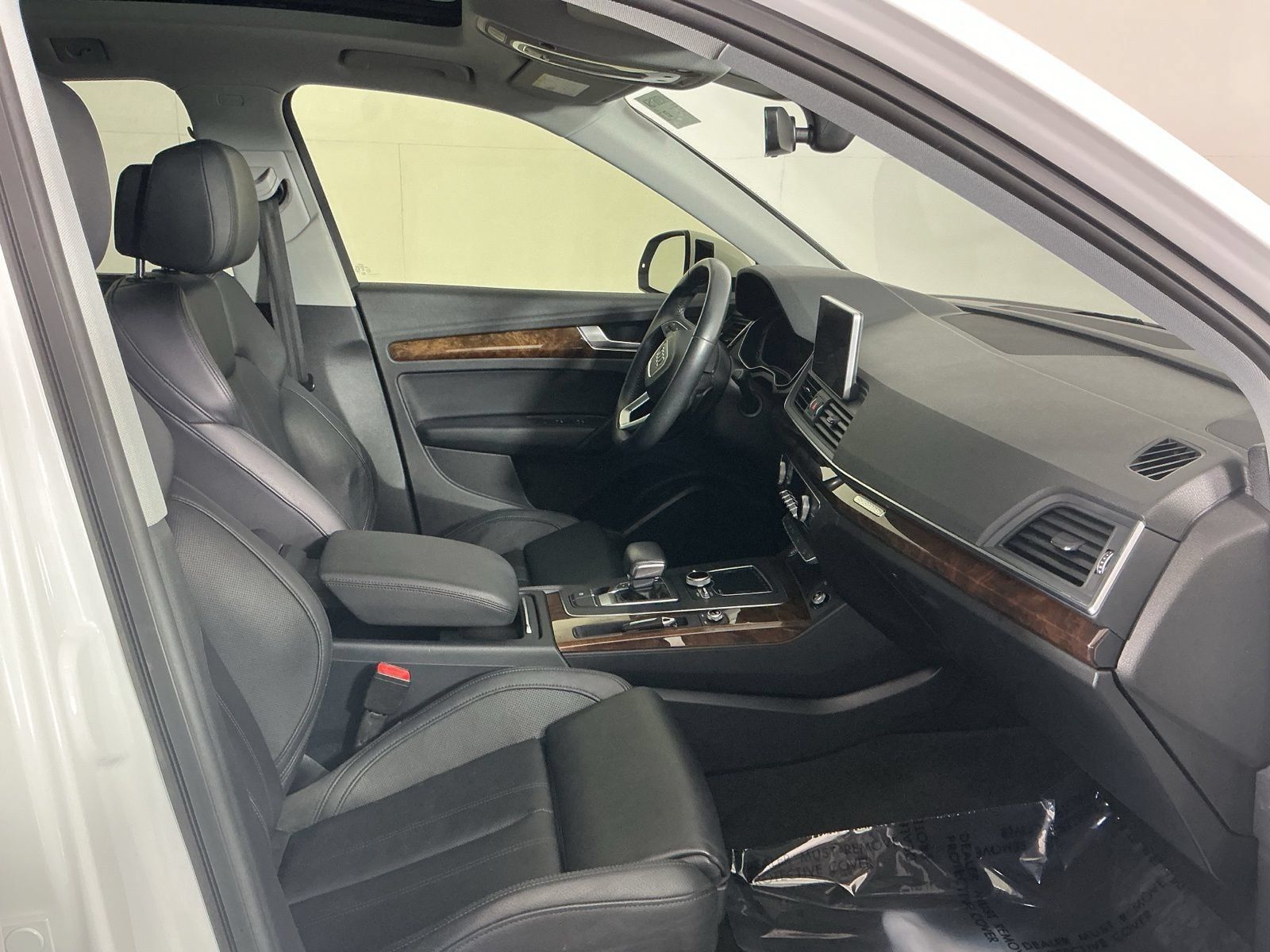 Used 2018 Audi Q5 2.0T Premium Plus w/ Premium Plus Package AWD/4WD image 18