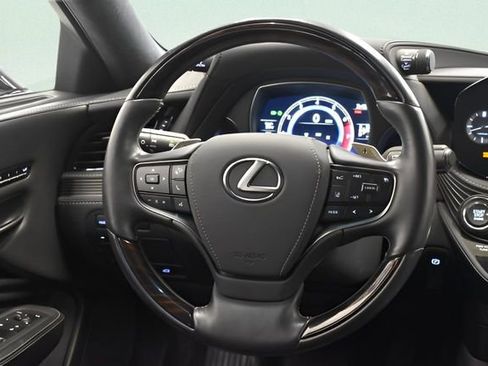 Used 2021 Lexus LS 500 AWD w/ Luxury Package image 24