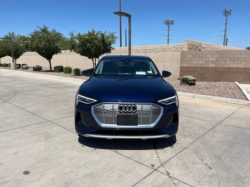 Used 2022 Audi e-tron Premium AWD/4WD image 3