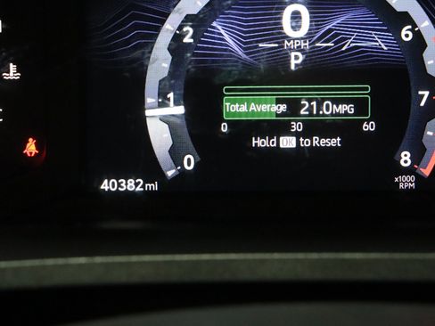 Certified 2024 Toyota Tacoma SR5 image 38