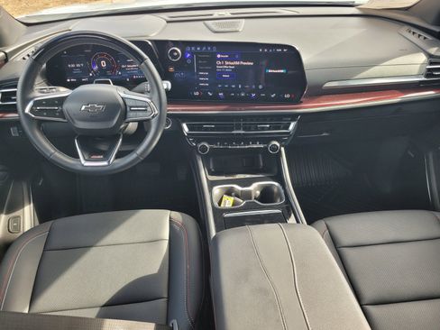 Used 2026 Chevrolet Traverse Z71 w/ Enhanced Driving Package AWD/4WD image 12
