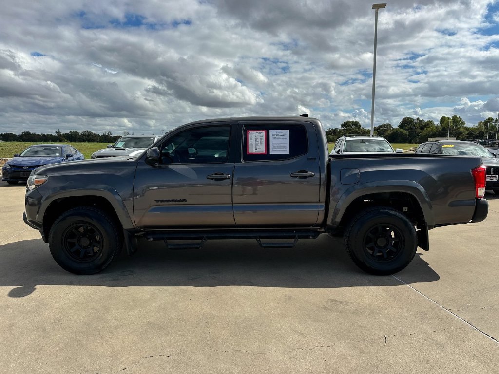 Certified 2017 Toyota Tacoma SR5 w/ Tow Package RWD image 6