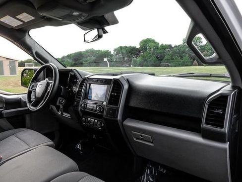 Used 2019 Ford F150 XLT w/ Equipment Group 301A Mid RWD image 12
