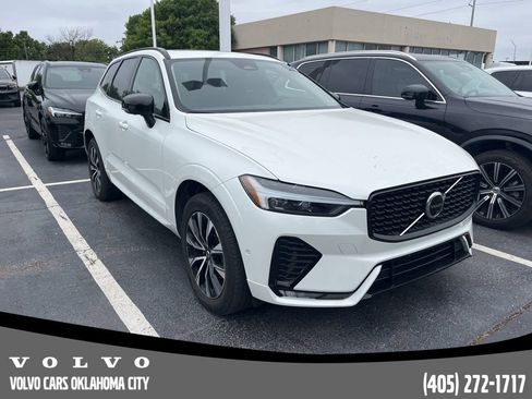 Certified 2025 Volvo XC60 B5 Plus AWD/4WD image 3