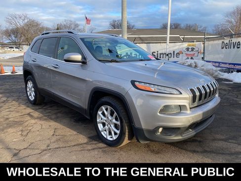 Used 2014 Jeep Cherokee Latitude image 1