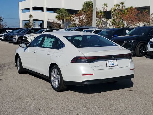 New 2025 Honda Accord LX image 7