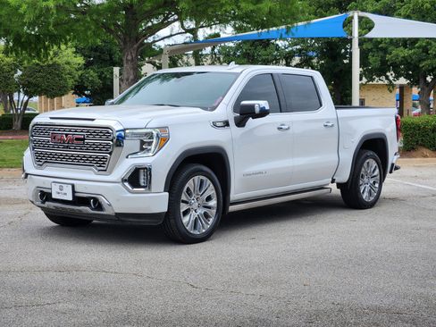 Used 2022 GMC Sierra 1500 Denali w/ Denali Reserve Package AWD/4WD image 2