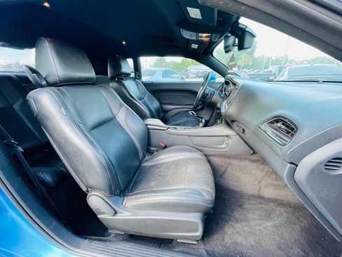 Used 2015 Dodge Challenger SXT Plus w/ Sound Group II image 18