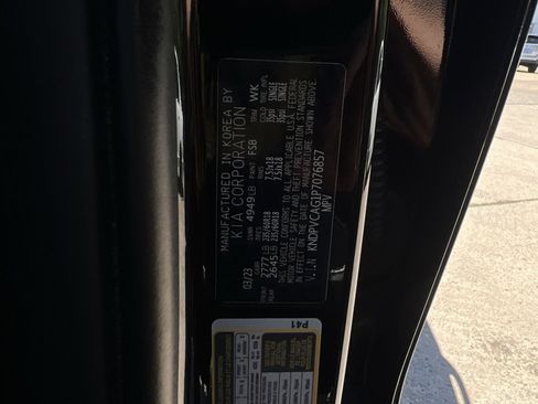 Used 2023 Kia Sportage EX AWD/4WD image 43