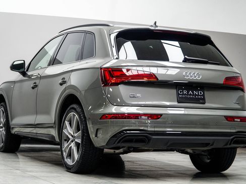 Used 2025 Audi Q5 2.0T Premium AWD/4WD image 12