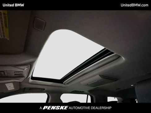 Used 2018 Chevrolet Tahoe Premier image 12