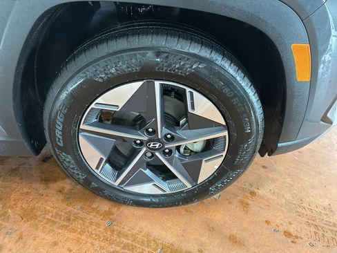 Used 2025 Hyundai Tucson SEL image 10