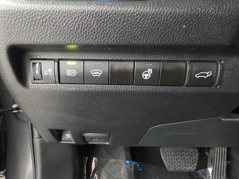 Used 2024 Toyota RAV4 XSE w/ Weather Package AWD/4WD image 15