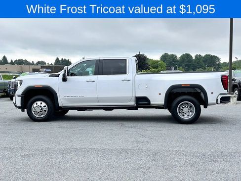 Certified 2024 GMC Sierra 3500 Denali Ultimate AWD/4WD image 7