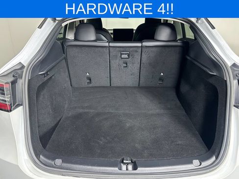 Used 2023 Tesla Model Y Long Range AWD/4WD image 8