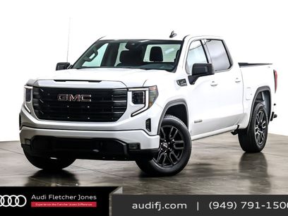 Used 2025 GMC Sierra 1500 Elevation