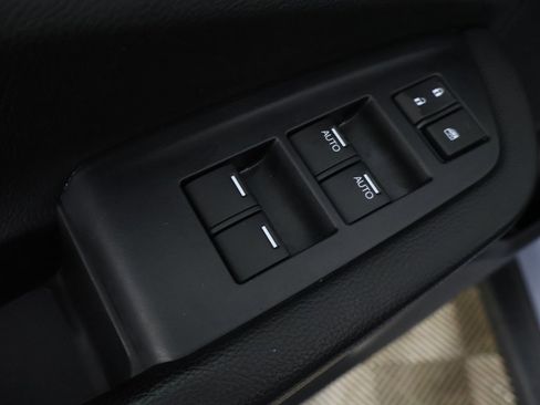 Used 2022 Honda Pilot Sport image 36