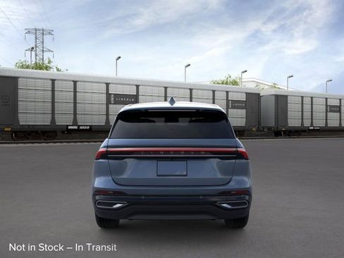 New 2026 Lincoln Nautilus Premier AWD/4WD image 5