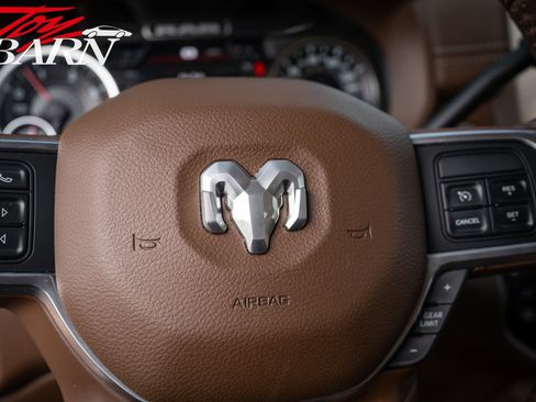 Used 2022 RAM 2500 Laramie AWD/4WD image 27